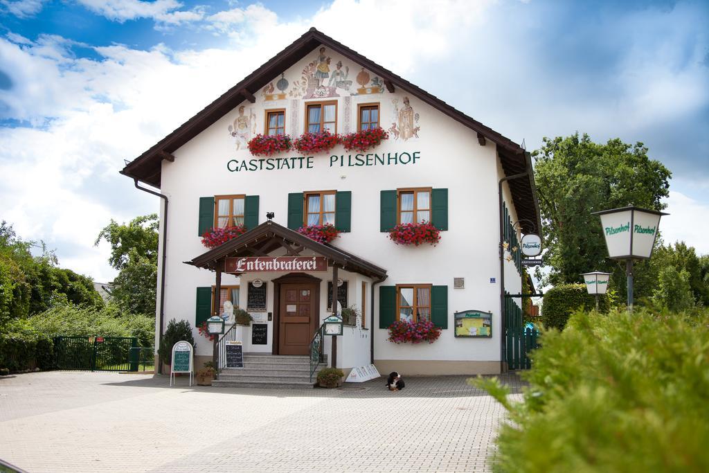 Landgasthof Pilsenhof Entenbraterei Hechendorf am Pilsensee Exterior photo